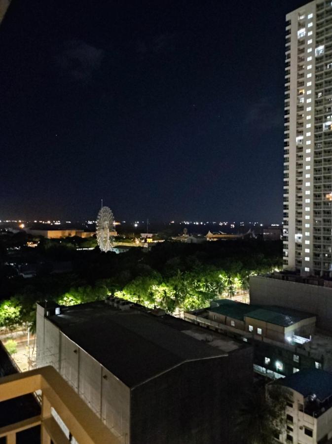 Schoenes Apartment Mit Pool-Nutzung Μανίλα Εξωτερικό φωτογραφία