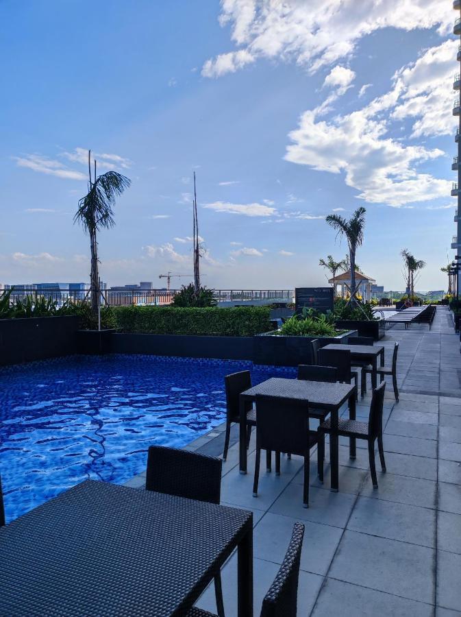 Schoenes Apartment Mit Pool-Nutzung Μανίλα Εξωτερικό φωτογραφία