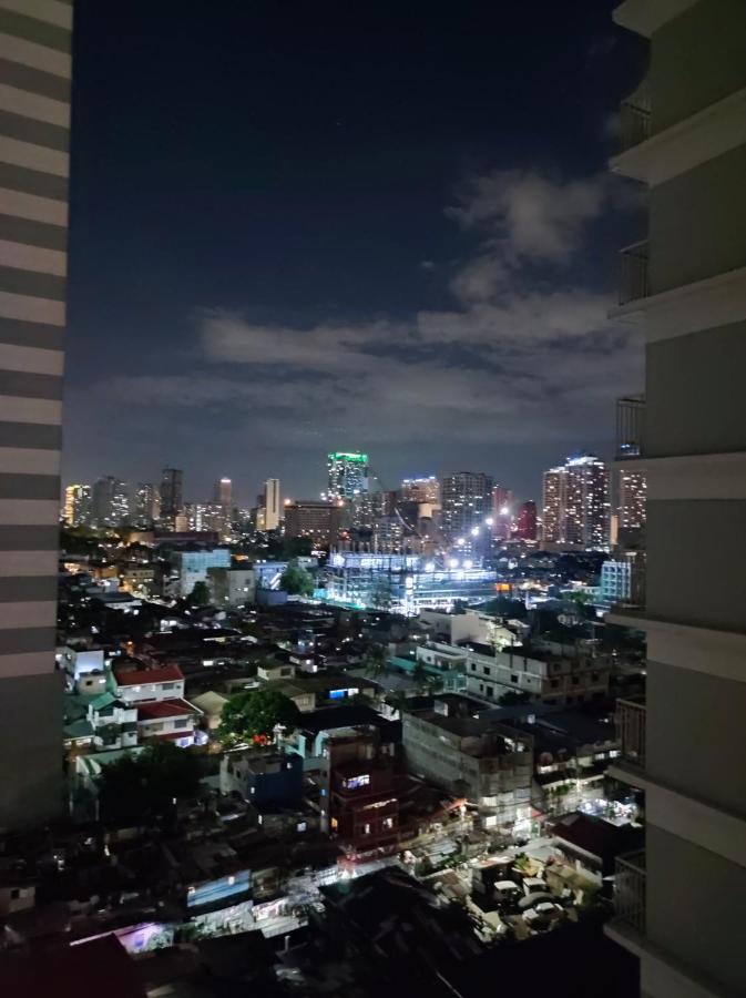 Schoenes Apartment Mit Pool-Nutzung Μανίλα Εξωτερικό φωτογραφία